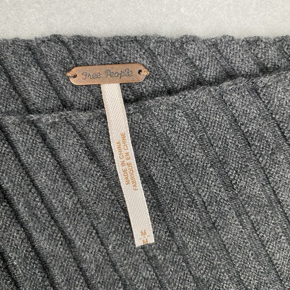 Free People Love & Harmony Off Shoulder Gray Ribbed Wool Blend Sweater Womens M - Picture 3 of 4